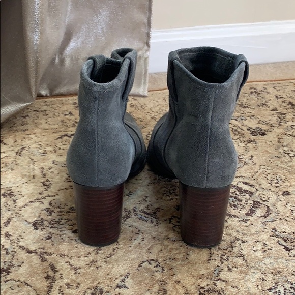 Suede booties - Picture 2 of 6